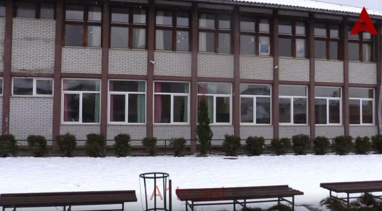 OŠ Mur: Roditelji ne šalju decu u školu zbog zaraženih nastavnika