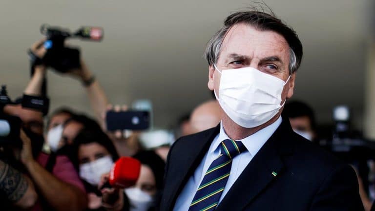 Brazil, politika i korona virus: Ostavka celog vojnog vrha, kriza potresa zemlju