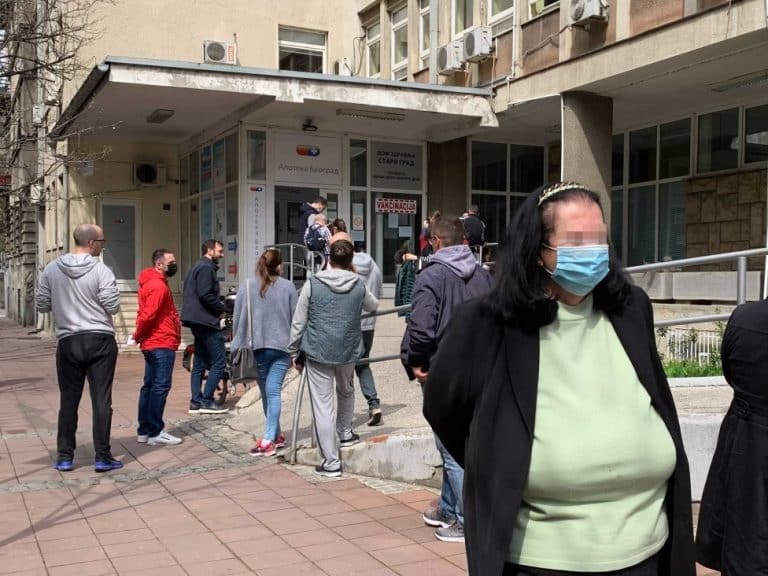 Korona virus: U Srbiji preminulo još 40 ljudi, Džonson poručio – verujte stručnjacima