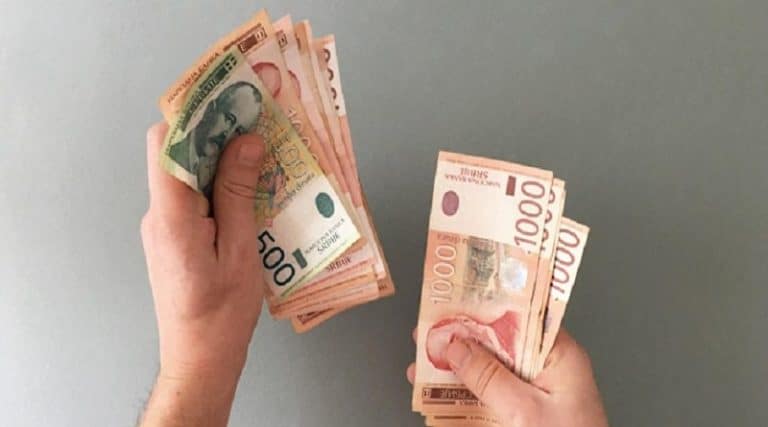 Privatni i državni sektor – ko više zarađuje, a kome plata raste