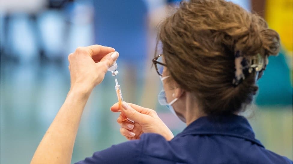 Korona virus: U Srbiji preminulo još šestoro ljudi, Slovenija proglasila kraj pandemije Korona virus: U Srbiji preminulo još šestoro ljudi, Slovenija proglasila kraj pandemije