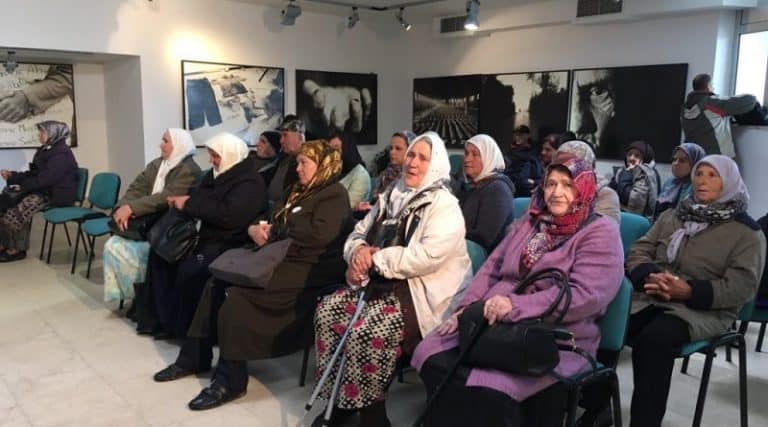 Majke Srebrenice zahvalne na usvajanju Rezolucije o genocidu u Srebrenici u Skupštini Crne Gore