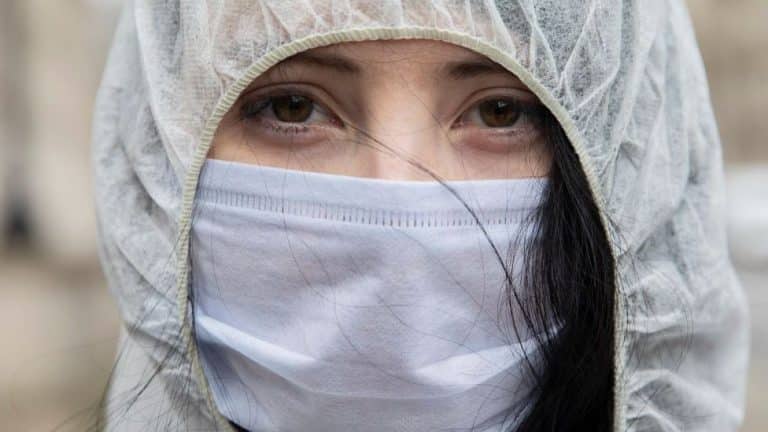 Korona virus: Kovid-19 možda nikad neće nestati – kako da naučimo da živimo s njim