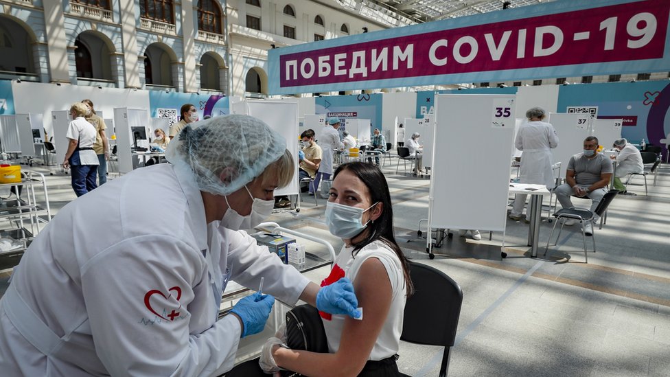 Korona virus: Još dvoje preminulih u Srbiji, u Britaniji najveći broj novozaraženih od januara