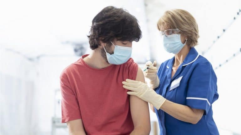 Korona virus: Bolnice u Srbiji se ponovo pune, sve više zainteresovanih za treću dozu – američki obaveštajci podeljeni oko pitanja porekla virusa