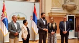 Kamberi i Imamović: Glasno negiranje genocida nad Bošnjacima je ohrabrenje huliganima