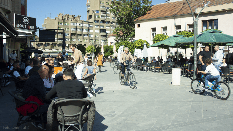Novopazarci: Vrućine nam ne smetaju, taman da se ugrejemo od zime (video)