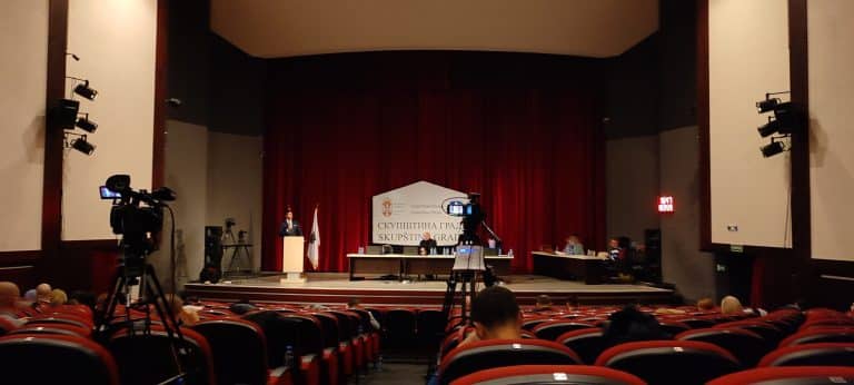 Umesto konkursa, vd direktorima novi mandati