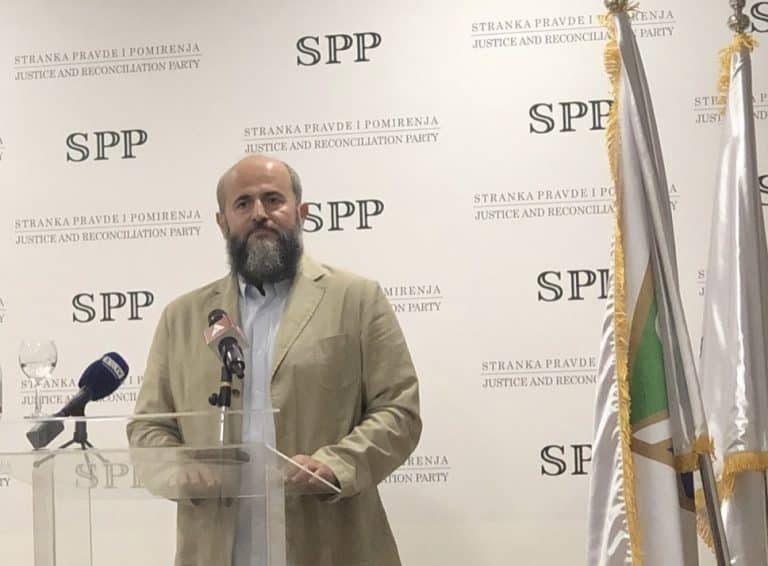 Dan žalosti povodom smrti Muamera Zukorlića