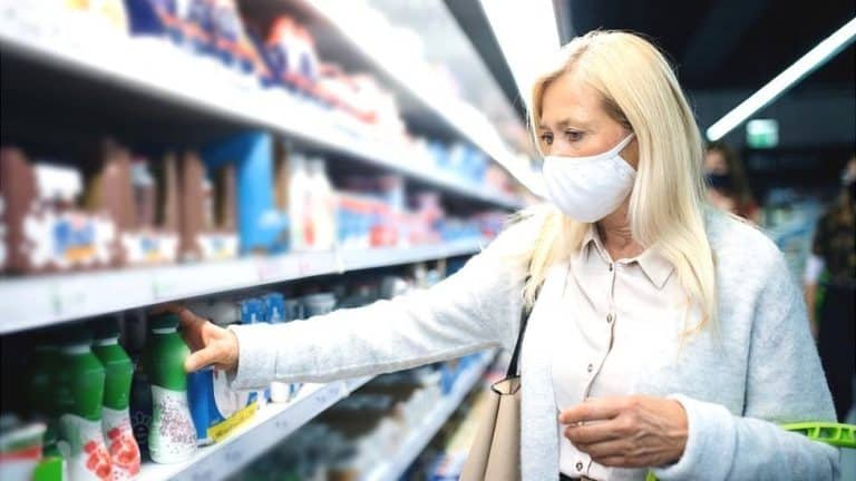 Korona virus: Pitanje je dana kada će novi soj virusa stići i u Srbiju, maske ponovo obavezne u Velikoj Britaniji