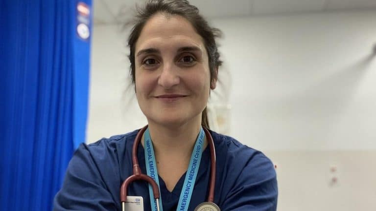 Korona virus, vakcine i Britanija: „Oko 80 odsto ljudi na respiratorima nije imunizovano“