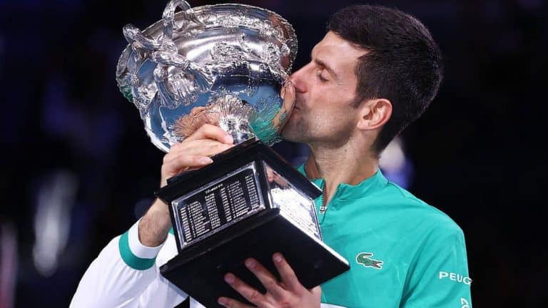 Slučaj Đoković: Može li i kako srpski teniser izboriti ulaz u Australiju