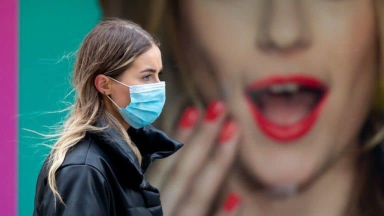 Korona virus: Manje novozaraženih u Srbiji, protesti u Kanadi i Francuskoj