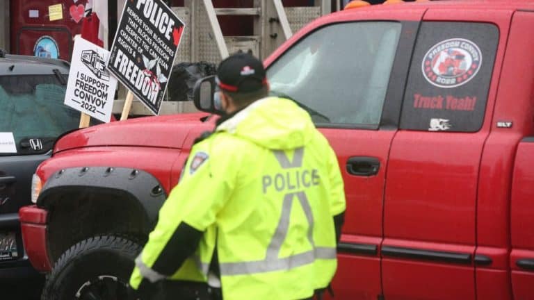 Korona virus i protesti u Kanadi: Policija u Otavi poručila demonstrantima da odu ili će biti uhapšeni