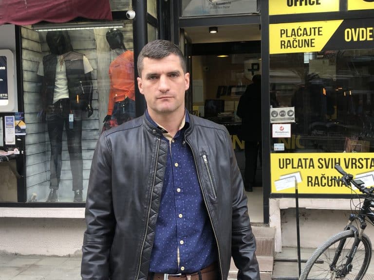 Da li ima dovoljno evra u menjačnicama? (video)