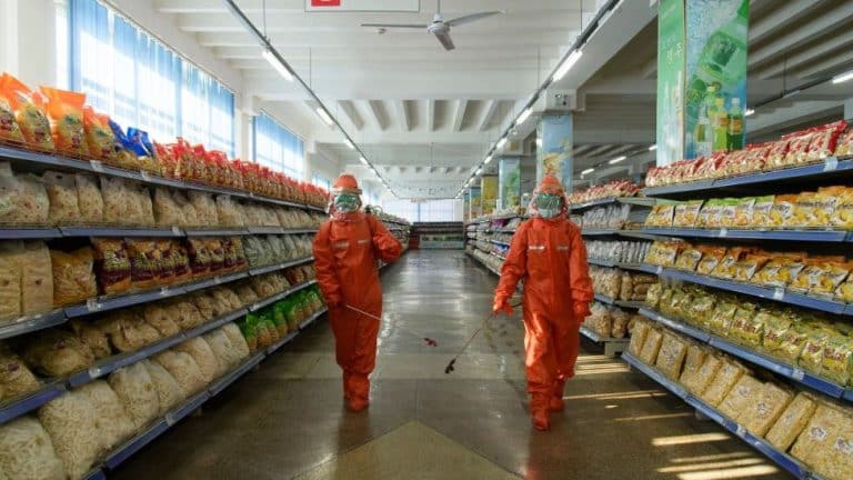 Severna Koreja i korona virus: Epidemija kovida je velika katastrofa, kaže Kim Džong Un