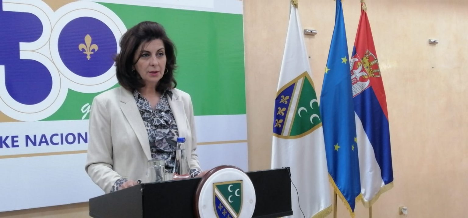 Predsjednica BNV čestitala Dan zastave