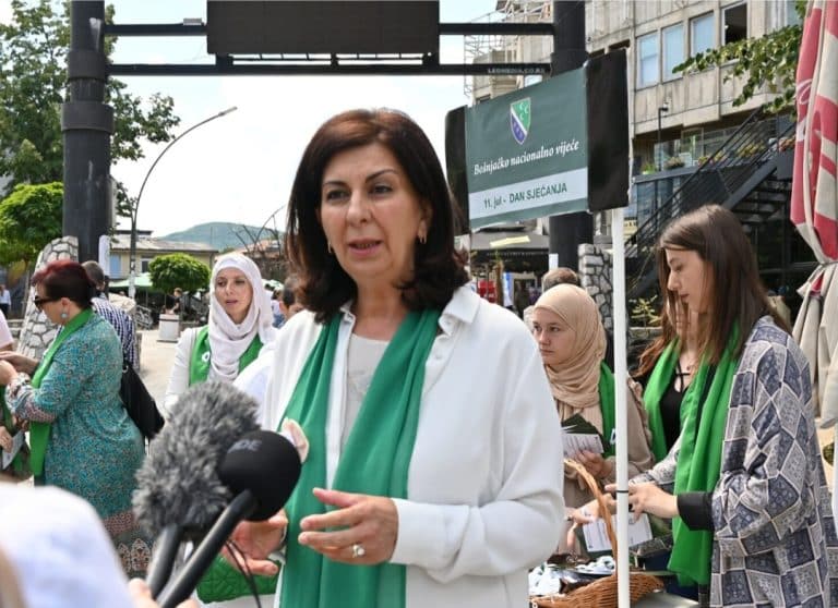 Curić: Genocid u Srebrenici nikad ne smemo zaboraviti