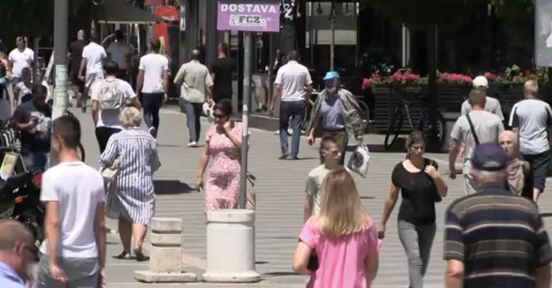Novi Pazar: Mladi nezadovoljni položajem u gradu (video)