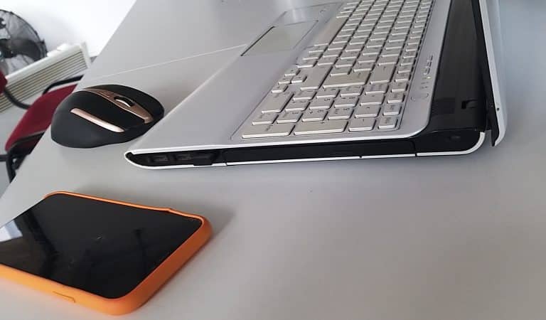 Plate IT stručnjaka nastavljaju da rastu, objavljena prosečna zarada