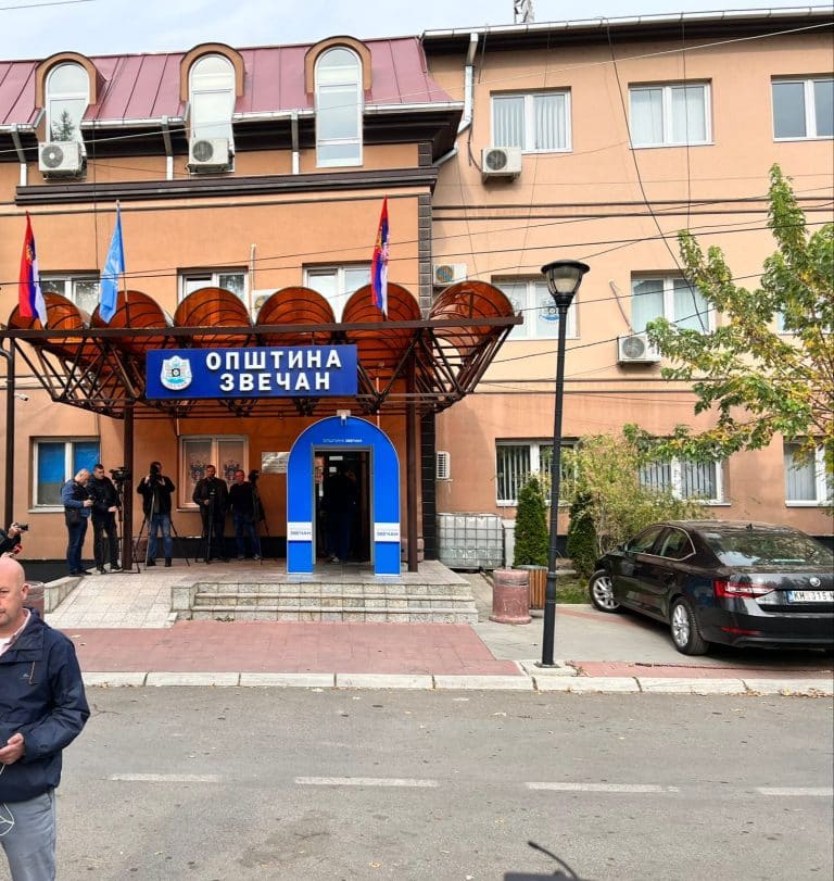 Kosovske institucije od danas bez Srba