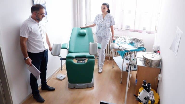 Unapređena ginekološka odeljenja u Novom Pazaru, Tutinu i Raški