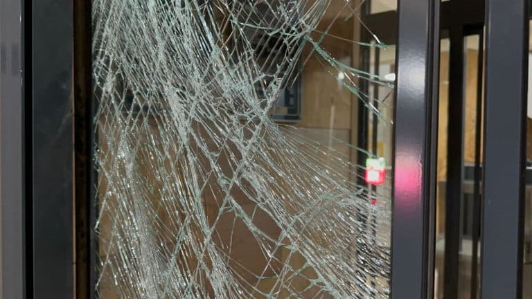 Juče uhapšen a danas pobegao iz Novopazarskog tužilaštva (video)