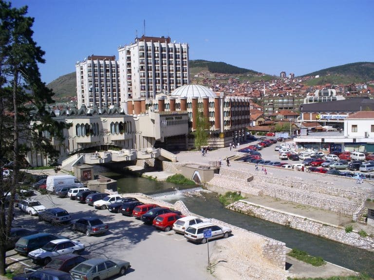 U petak uklanjanje mosta na Raški koji povezuje Varevsku i Dubrovačku ulicu