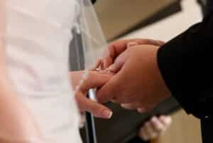 Sa koliko godina se devojke u Novom Pazaru udaju?