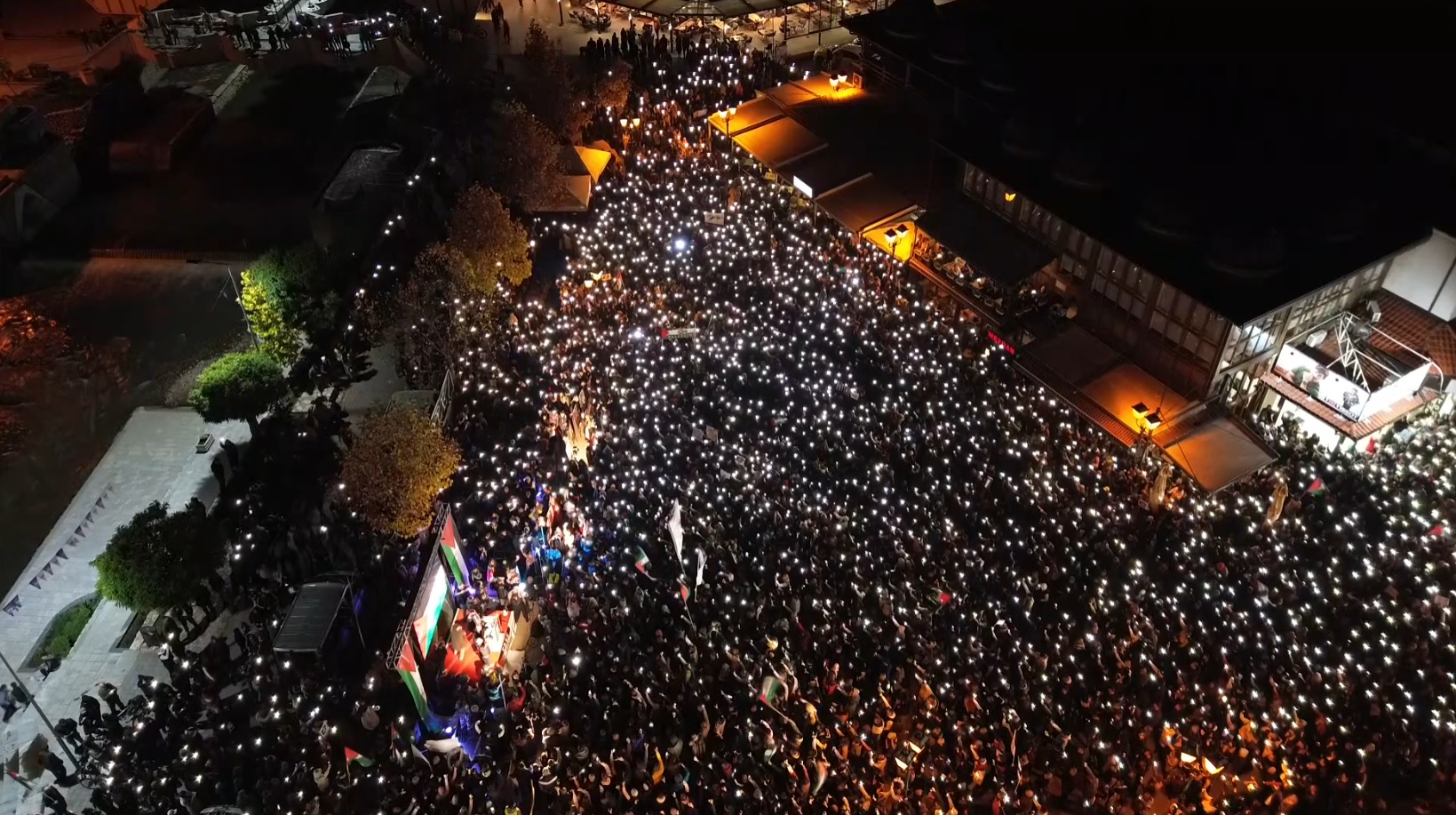 PROTEST ZA NAROD PALESTINE Najveći skup ikada organizovan u Novom Pazaru (VIDEO)