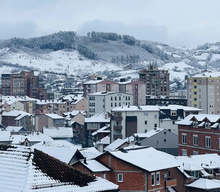 Prvi sneg u 2024. stigao u Novi Pazar, Sjenicu i Prijepolje