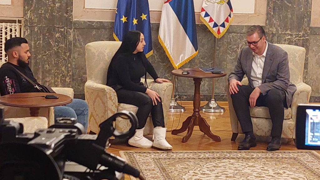 Vučić primio Maricu Mihajlović: „Nadam se da će sve na šta je upozorila biti signal onima koji rade s majkama i decom“