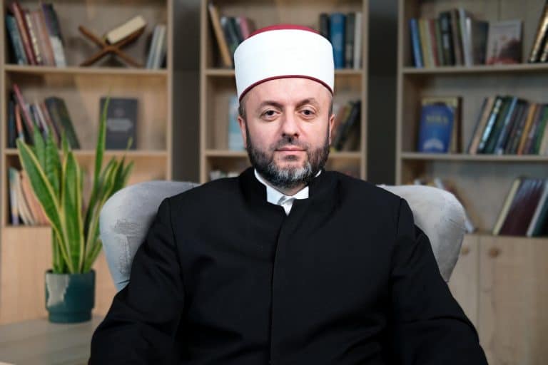 Reisu-l-ulema Senad ef. Halitović čestitao Kurban-bajram