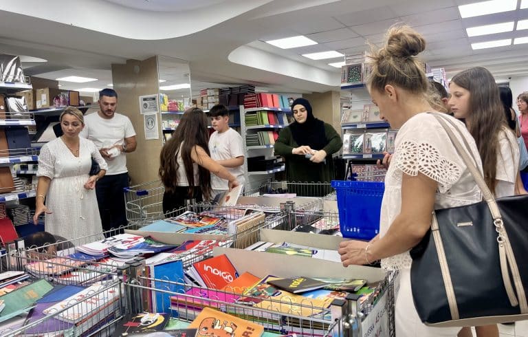 Školski pribor ove godine jeftiniji?