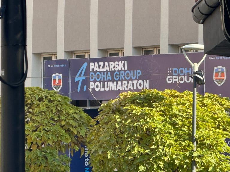 VAŽNO OBAVEŠTENJE: Pauk će nositi vozila koja sutra ne budu sklonjena na vreme iz ovih ulica
