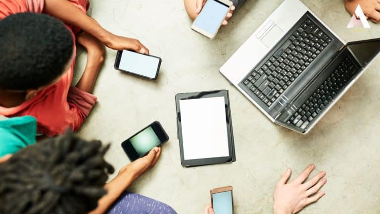 Mediji u Novom Pazaru nedovoljno o mladima