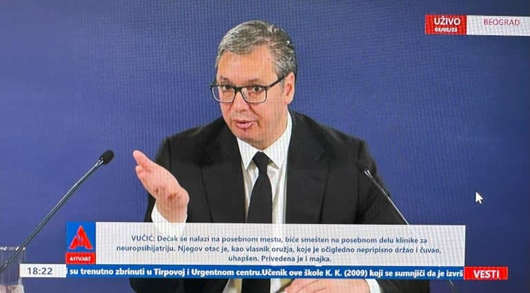 Vučić predložio BiH izgradnju aerodroma kod Sjenice
