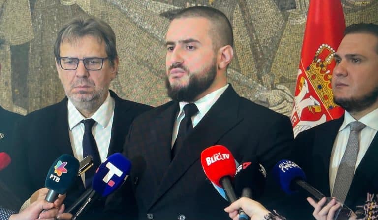 Zukorlić tražio od Vučića rešavanje podele Islamske zajednice i veću zastupljenost Bošnjaka (VIDEO)