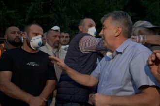Direktor ZZJZ i meštani sela oko deponije Golo Brdo