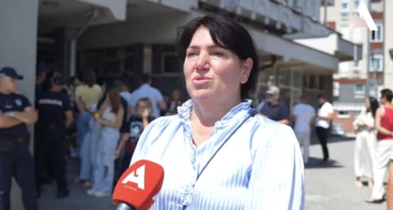 Građani su na nogama, nadaju se da će Dino biti pušten (VIDEO)