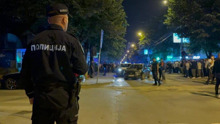 Pazite gde nosite novčanik: Džeparoškinje kradu po Novom Pazaru