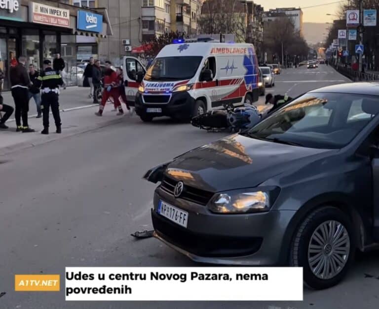 Udes u centru Novog Pazara, nema povređenih (VIDEO)