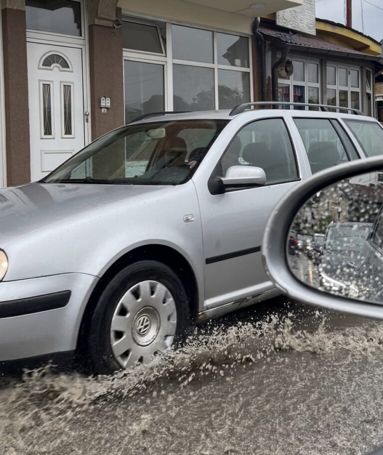 Novi Pazar nakon prve kiše (VIDEO)