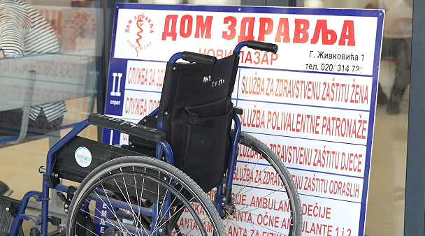 Bez dovoljno pacijenata nema ni svakodnevnog lekara u selima (VIDEO)