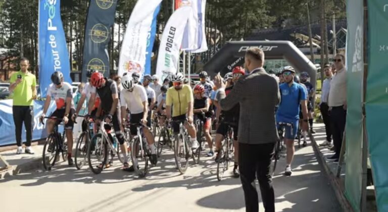 Pešterska visoravan oduševila bicikliste iz čitavog regiona (VIDEO)