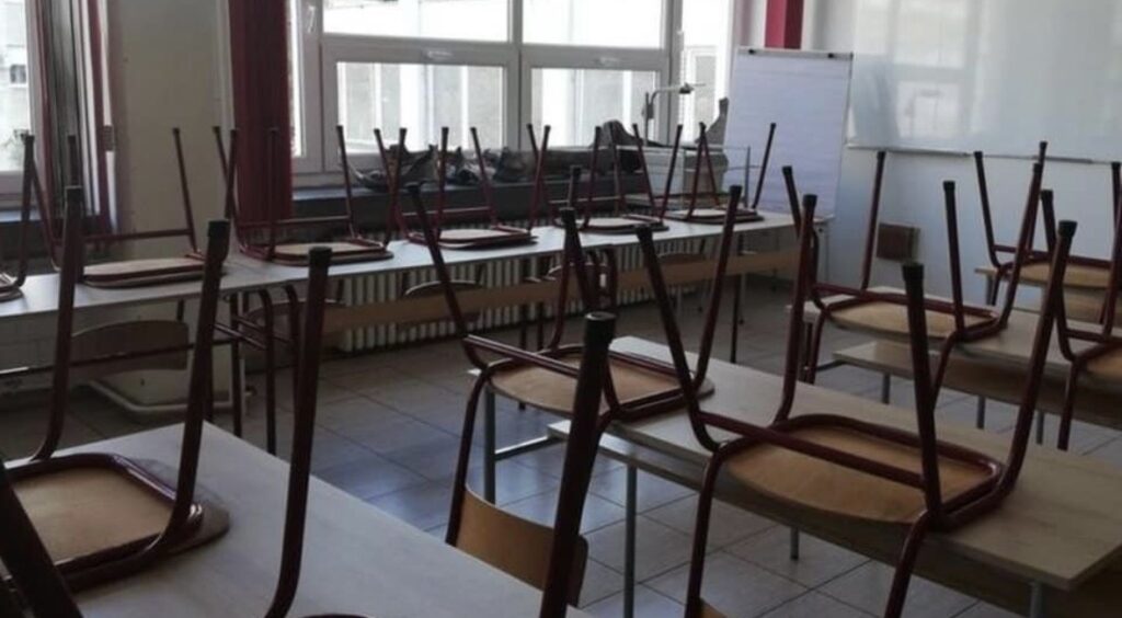 U Novom Pazaru, Tutinu, Prijepolju i Sjenici 2.426 prvaka kreće u školu