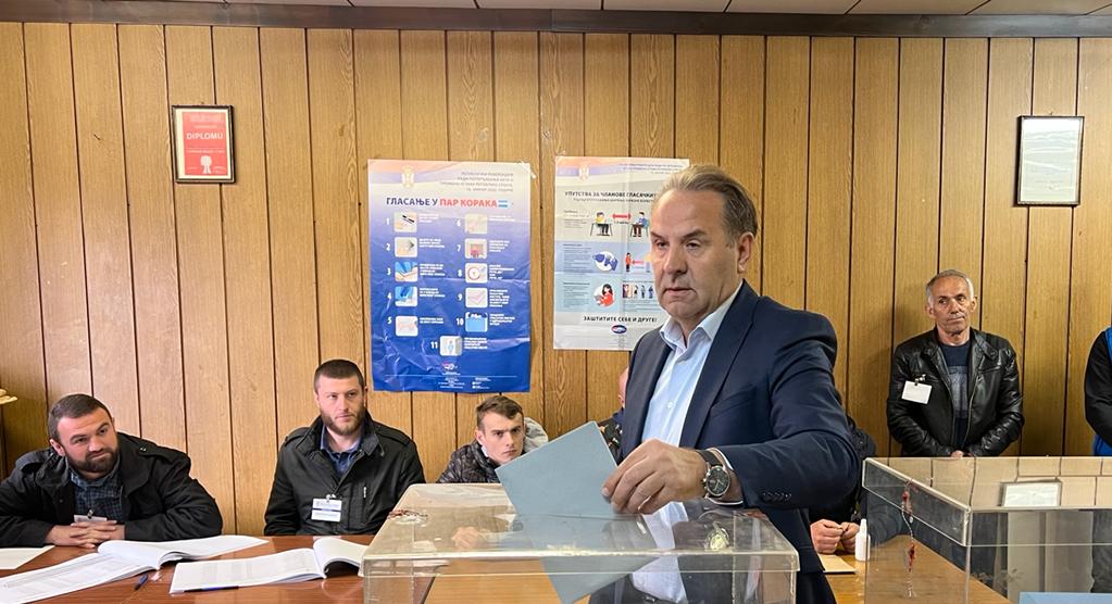 Rasim Ljajić podneo ostavku na mesto predsednika SDPS