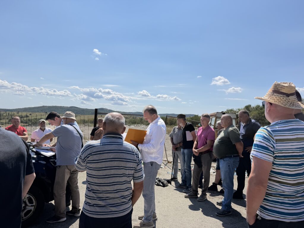 Uviđaj na deponiji Goveđak: Smeće se i dalje odvozi u Priboj, čeka se transfer stanica (VIDEO)